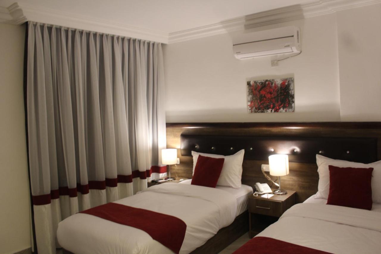 Petra Corner Hotel Wadi Musa Ngoại thất bức ảnh