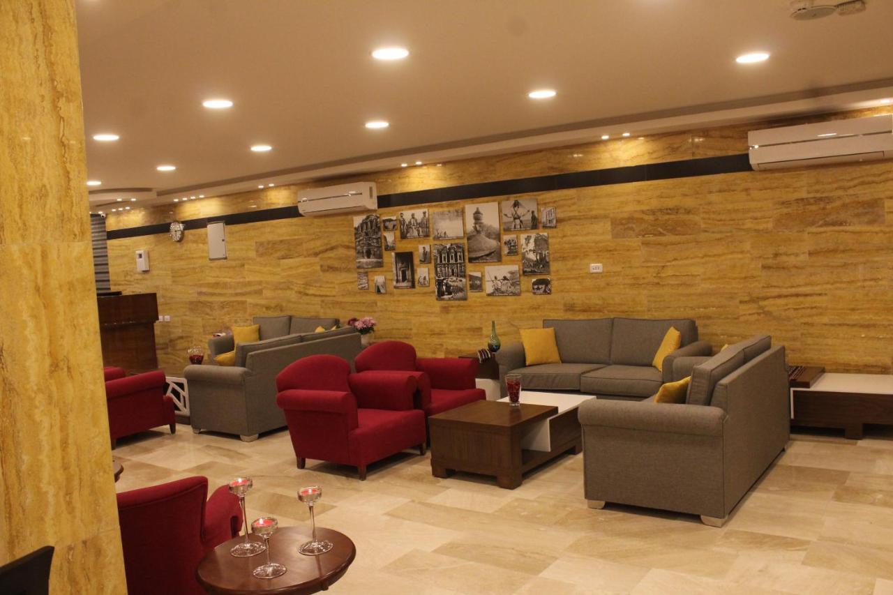 Petra Corner Hotel Wadi Musa Ngoại thất bức ảnh